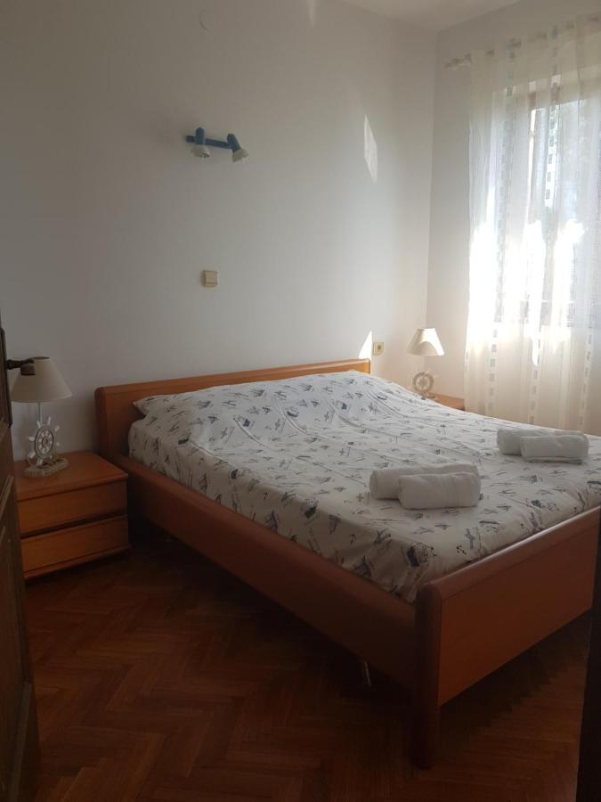 Apartments Jenny Novi Vinodolski Bagian luar foto